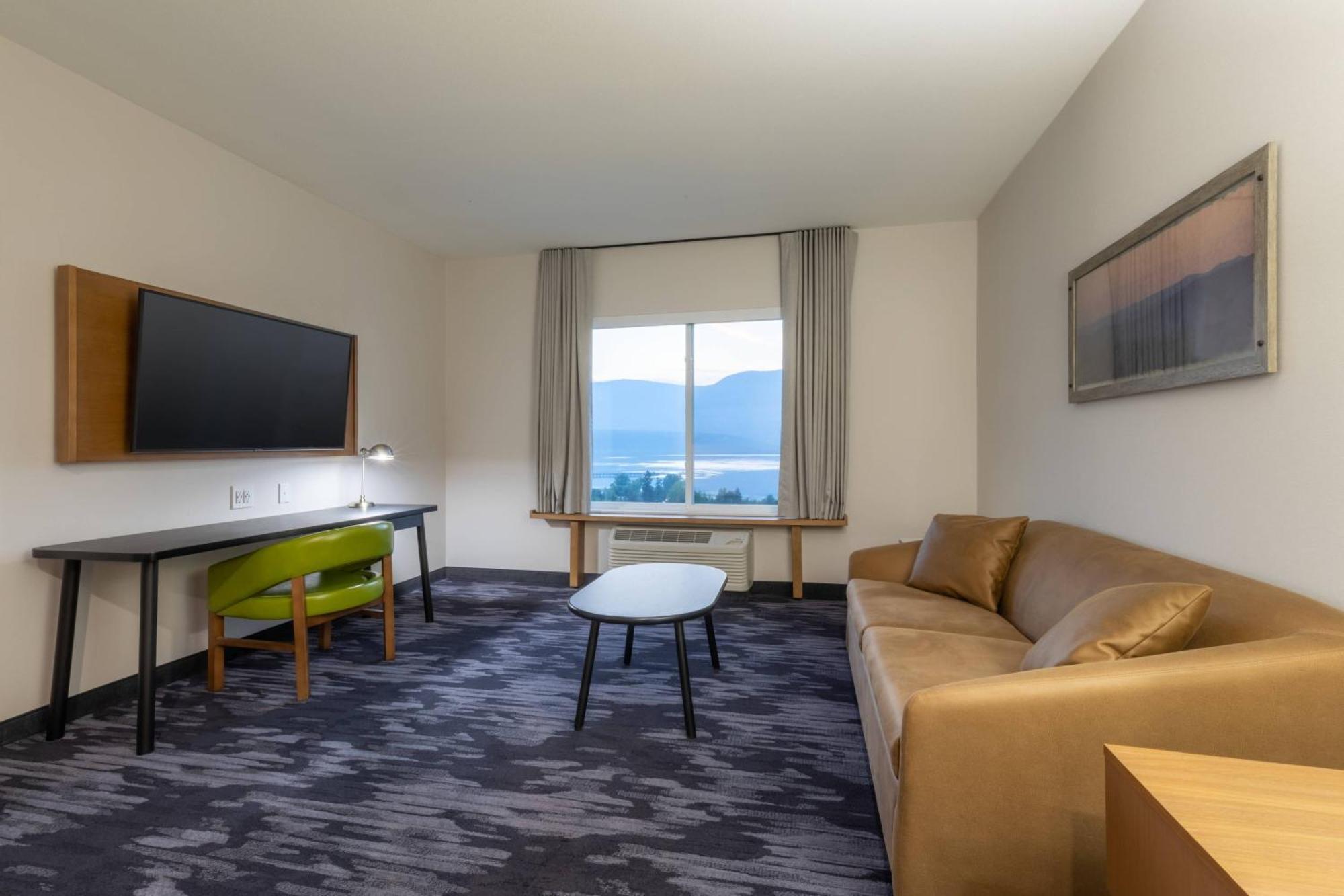 Fairfield Inn & Suites By Marriott Salmon Arm Exterior foto
